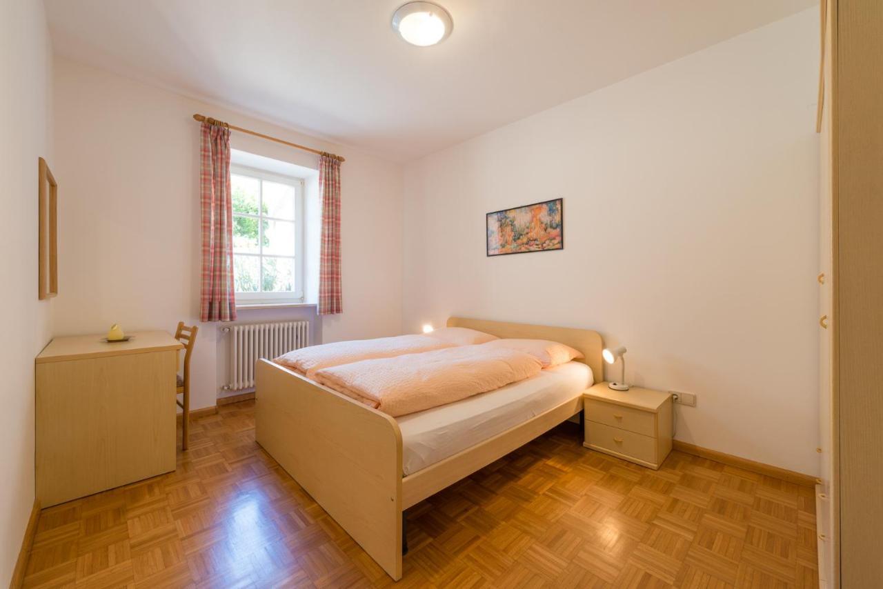 Ferienwohnungen Sonnenburg Caldaro Exterior foto